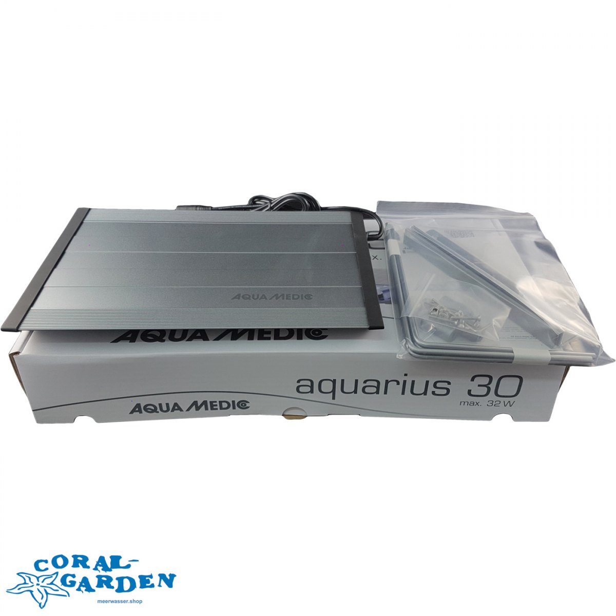 Aqua Medic Aquarius 30 LED Leuchte + Aquarius Control in Aqua Medic Aquarius 30 LED Leuchte + Aquarius Control in